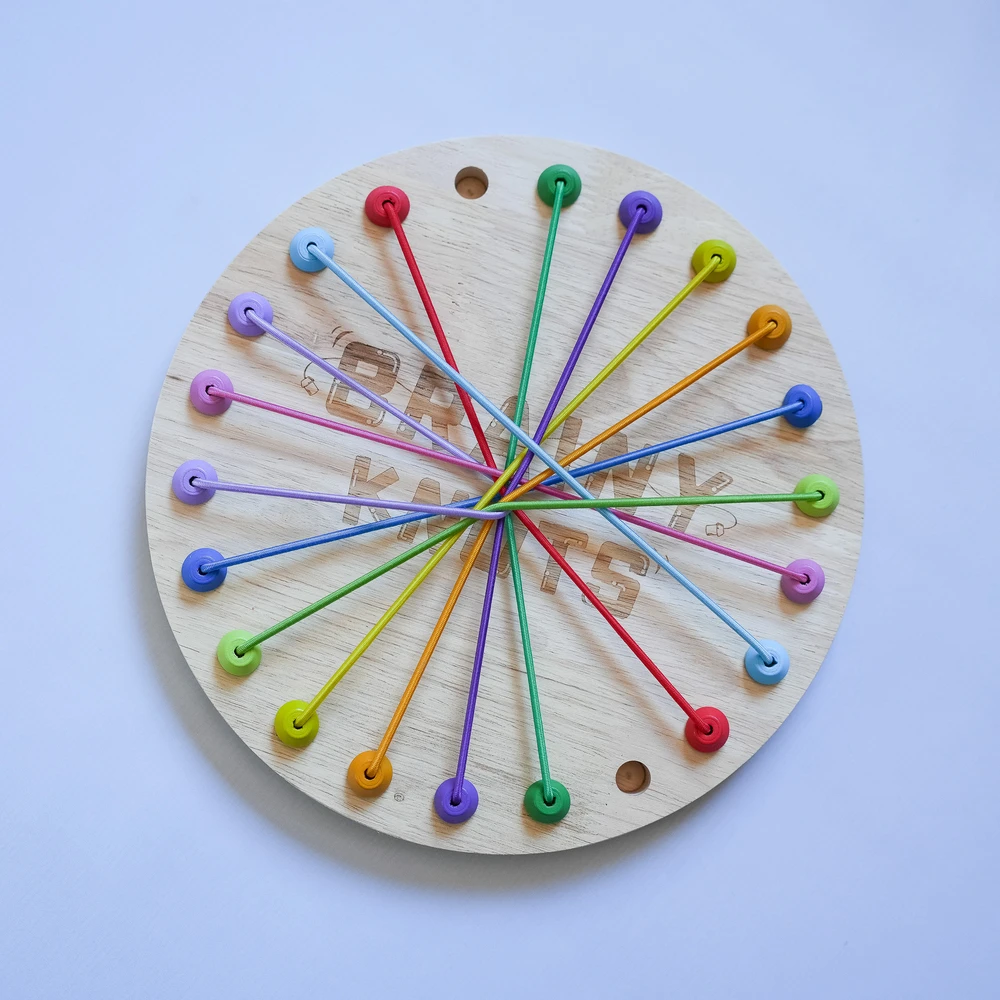 Brainy Knots Rope Spel